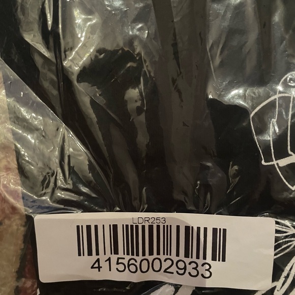 Lana Del Rey New ALL SIZES Crop Top from LDR Village Sold Out Rare Sealed - Picture 9 of 9